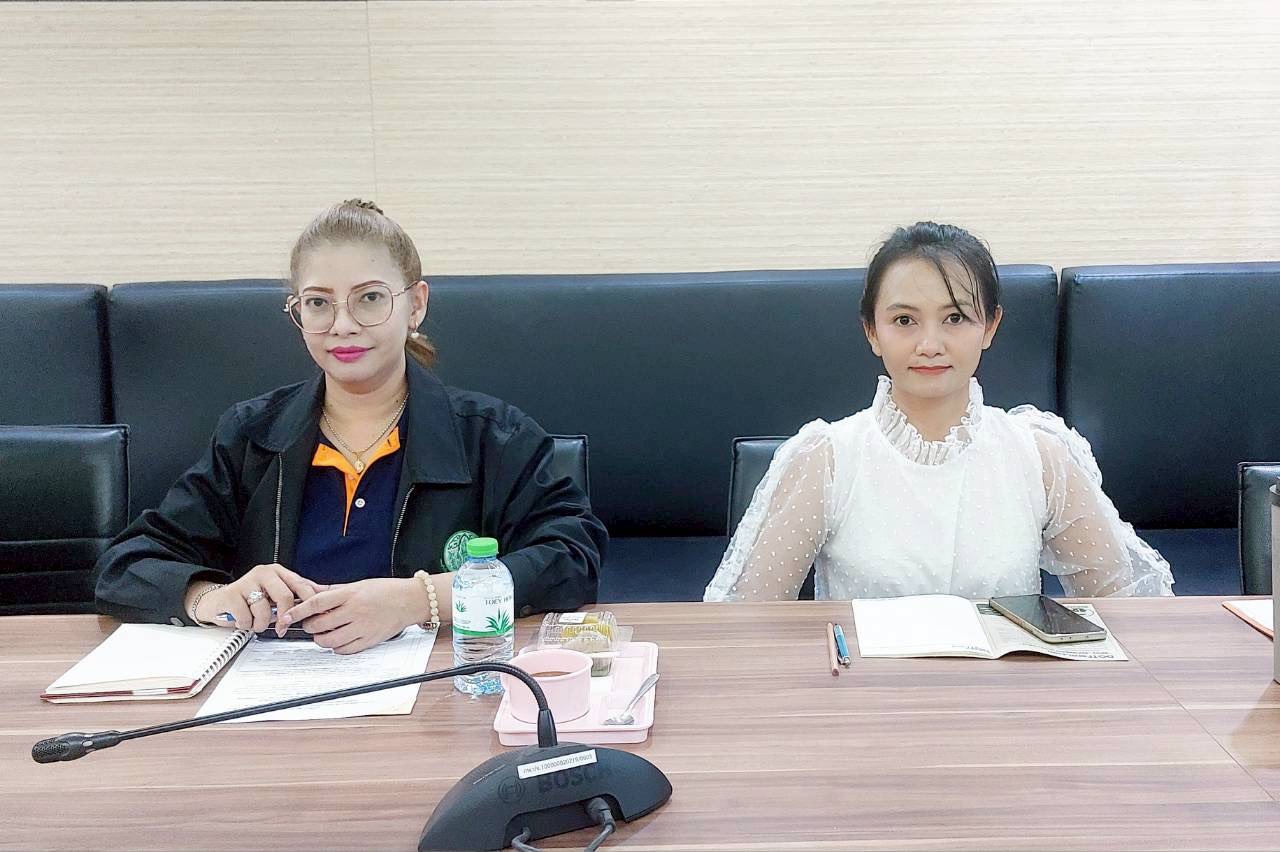title - วันที่ 12 มีนาคม 2569 เวลา 09.00 น. นายวิทูล ประดิษฐบุญ ปฏิรูปที่ดินจังหวัดปราจีนบุรี  พร้อมด้วย นางสาวปาริชาติ ศรีปราชญ์ ผู้อำนวยการกลุ่มยุทธศาสตร์และการปฏิรูปที่ดิน  เข้าร่วมประชุม การตรวจติดตามการดำเนินงานตามแผนการตรวจราชการฯ ประจำปีงบประมาณ พ.ศ.2569  (รอบที่1)